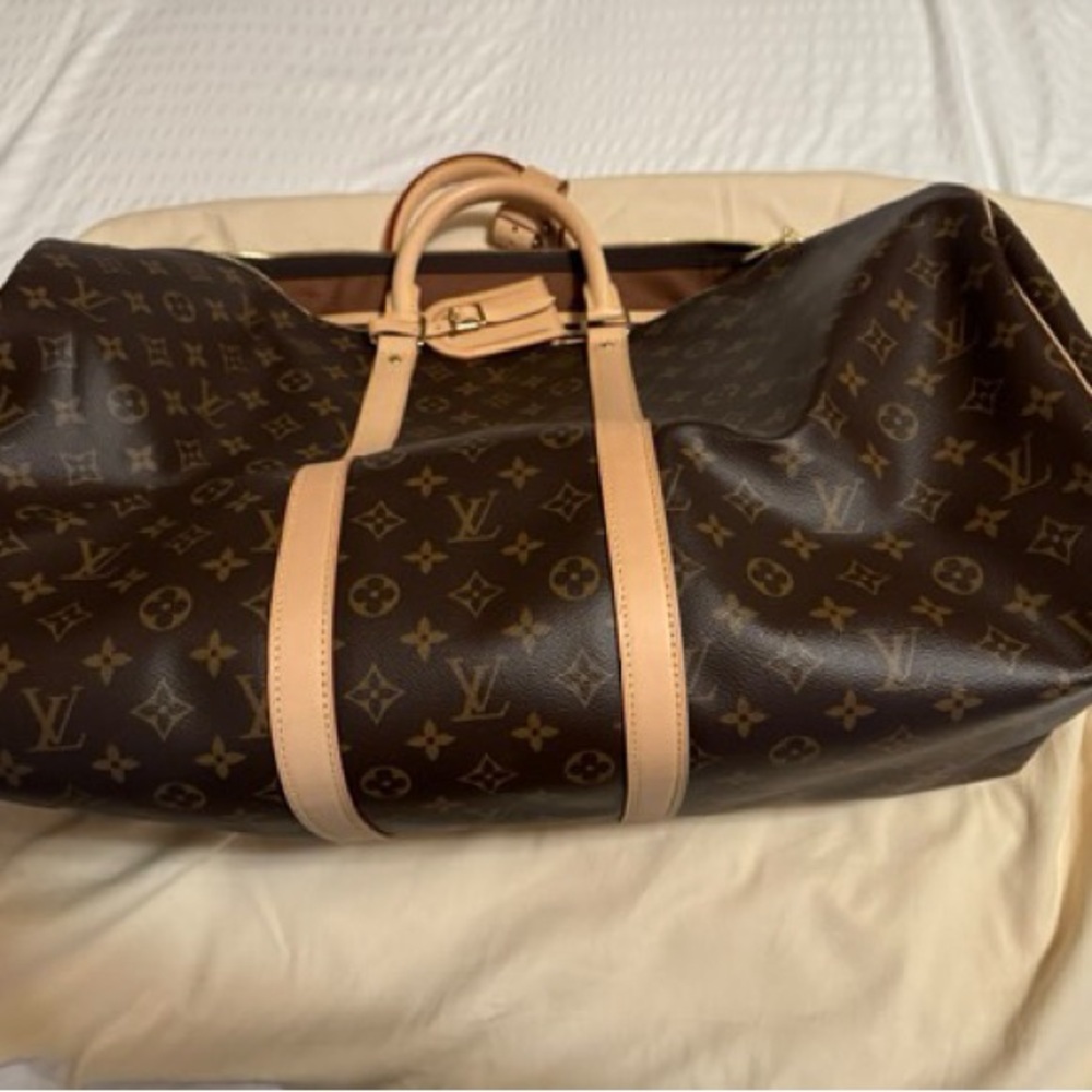 LV Keepall Bandoulière 55